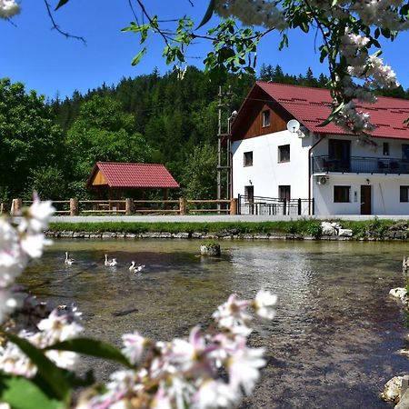 Plitvička Jezera Plitvice Panta Reiゲストハウス エクステリア 写真